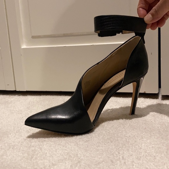 BCBGMAXAZRIA Aced Ankle Strap Leather Pump - Picture 2 of 11
